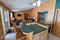 cabin_2_dining