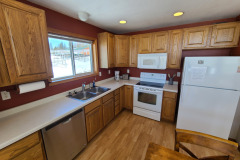 cabin4_kitchen