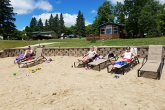 Relax on the beach of Gull Lake